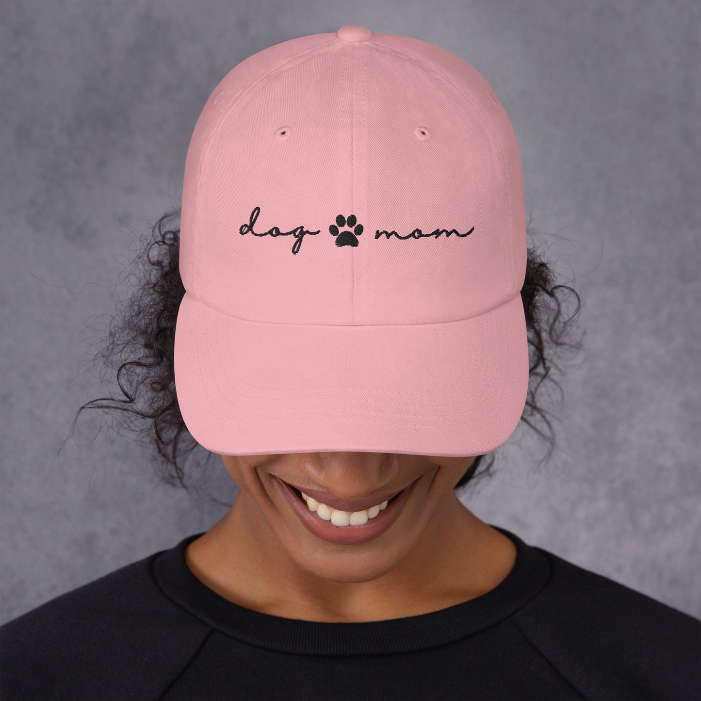 classic-dad-hat-pink-with-embridered-dog-mom