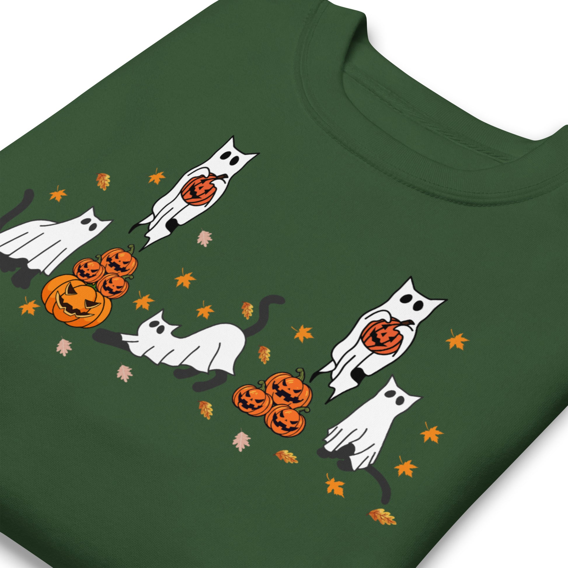 haloween-forest-green-sweatshirt-for-cat-lovers