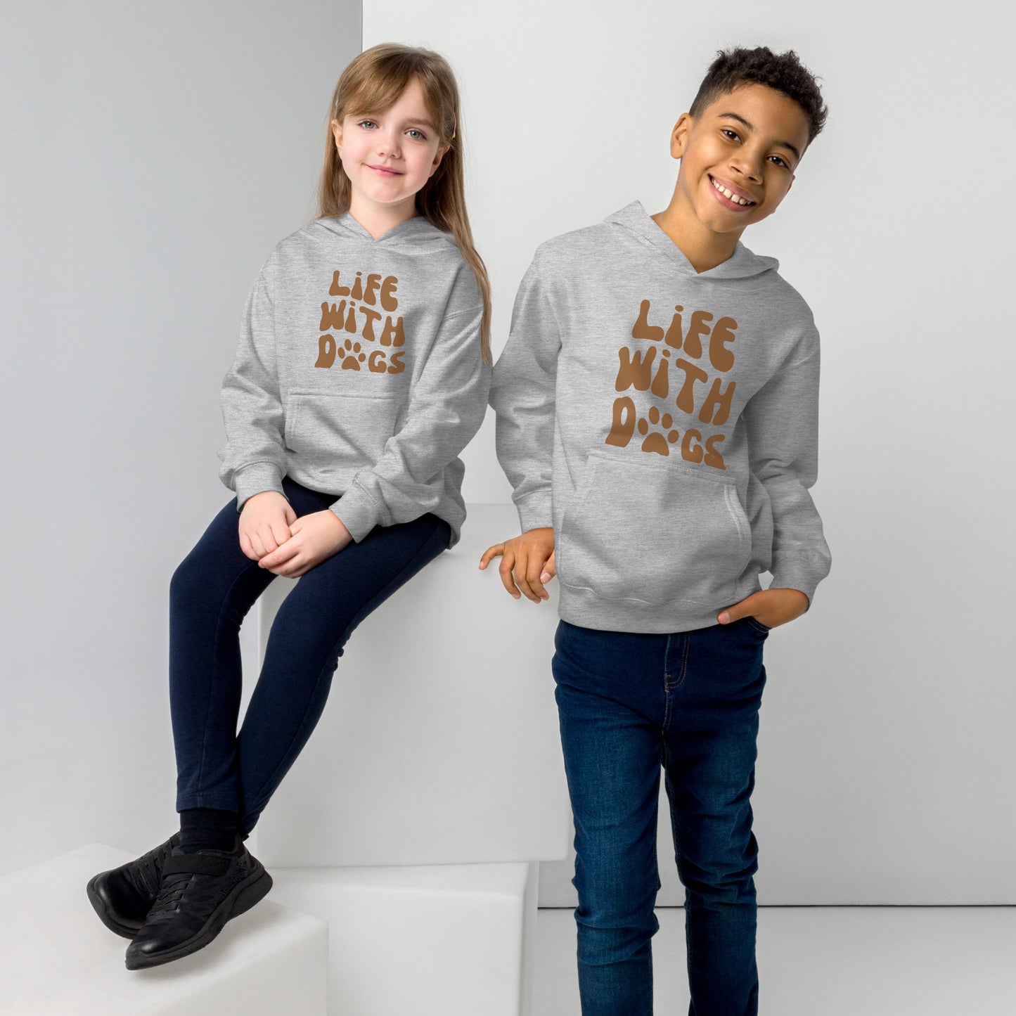 kids-fleece-hoodie-athletic-heather-with-paw-print